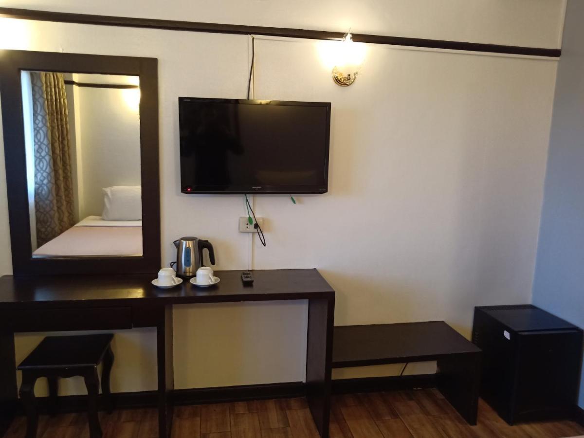 Venus Parkview Hotel Baguio City Екстер'єр фото