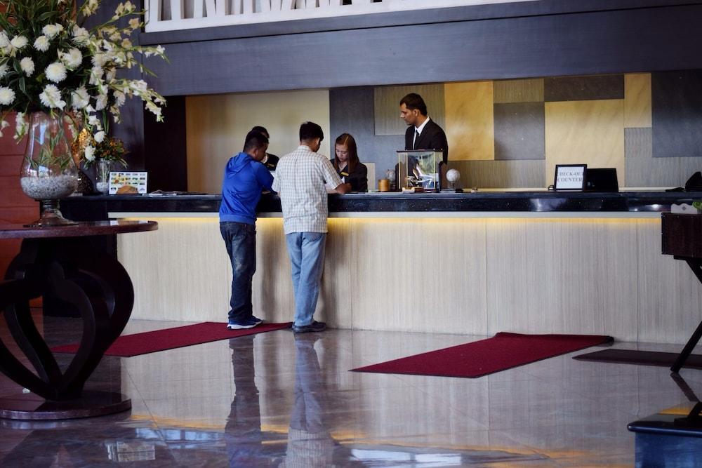 Venus Parkview Hotel Baguio City Екстер'єр фото