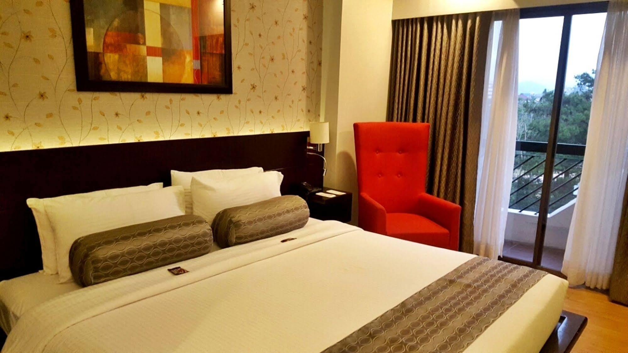 Venus Parkview Hotel Baguio City Екстер'єр фото