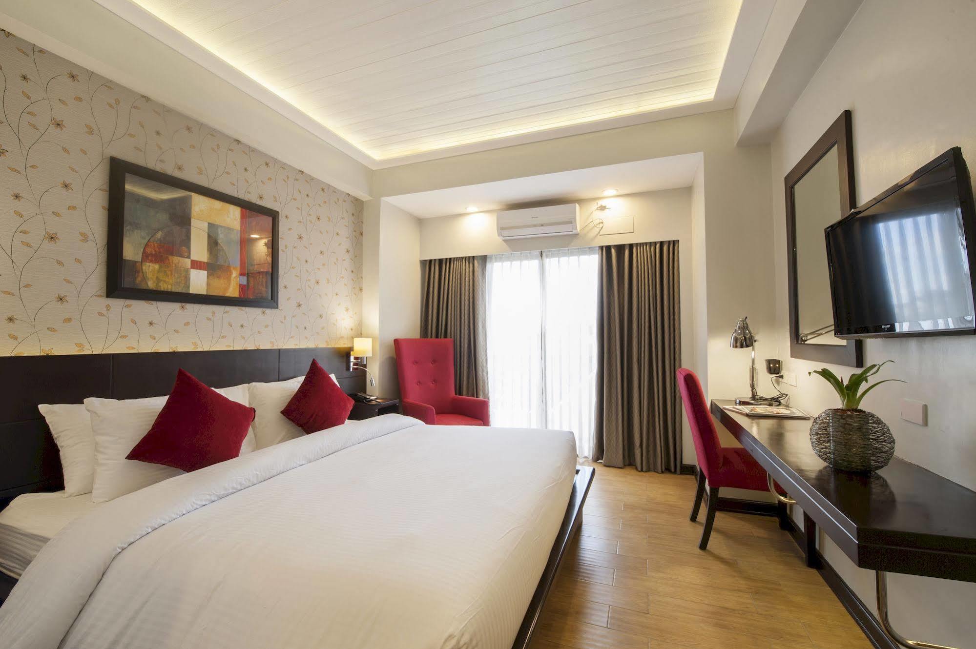 Venus Parkview Hotel Baguio City Екстер'єр фото