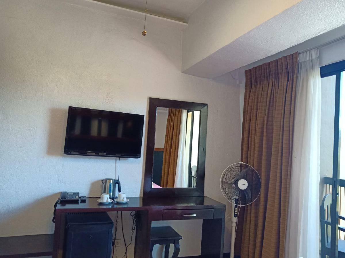 Venus Parkview Hotel Baguio City Екстер'єр фото